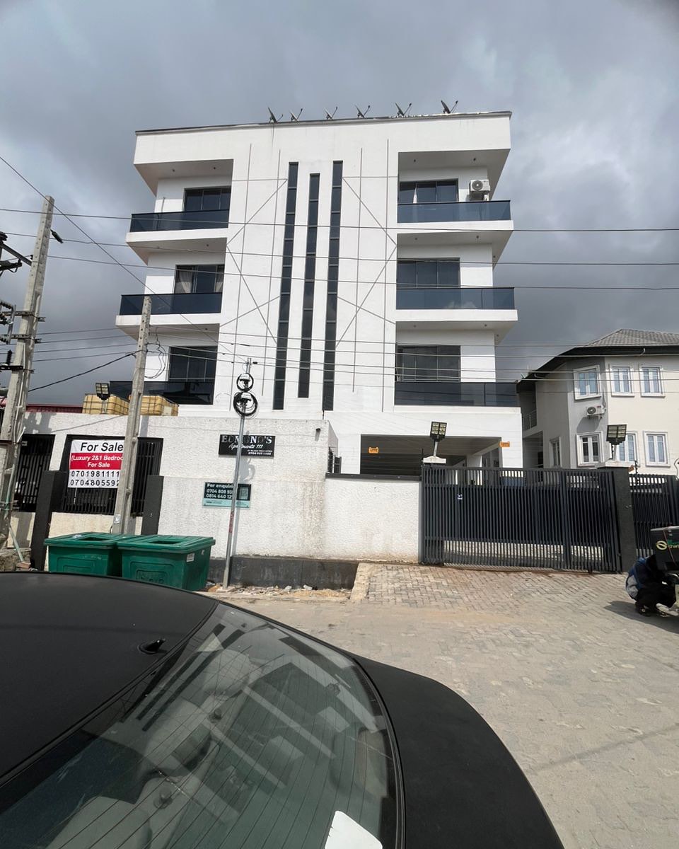 Luxury 2-Bed Apartment in Secure Lekki Estate