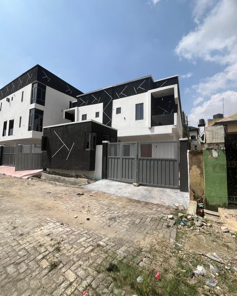 4-Bed Family Haven in Lekki’s Ologolo