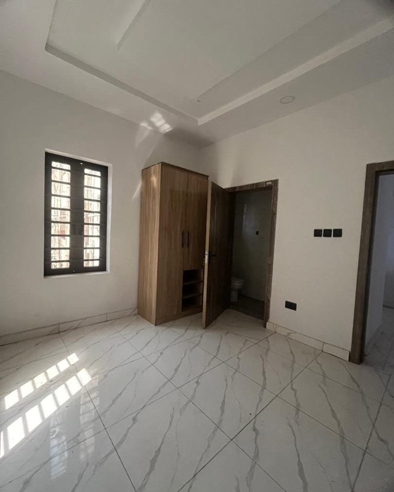 4-Bed Family Haven in Lekki’s Ologolo