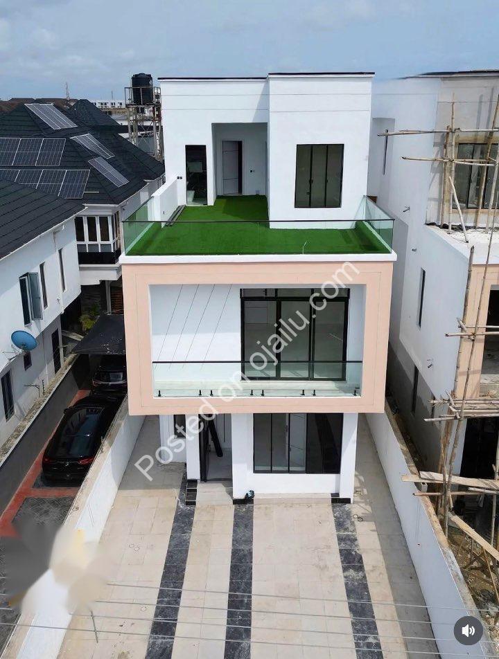 Last 5-Bed Duplex: Pool, Gym & Lekki Luxury