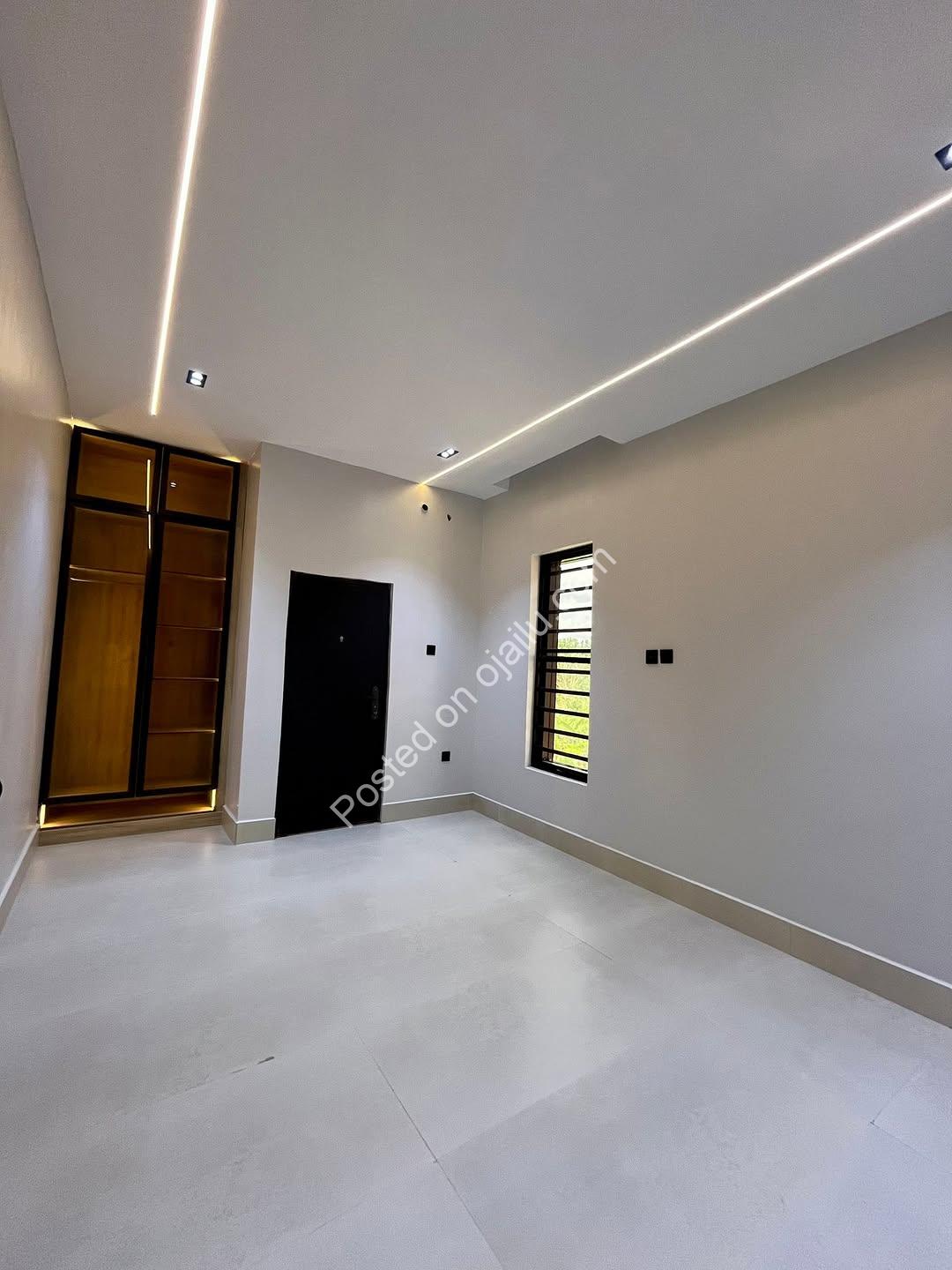 Elegant 4-Bed Estate Home in Prime Independence Layout